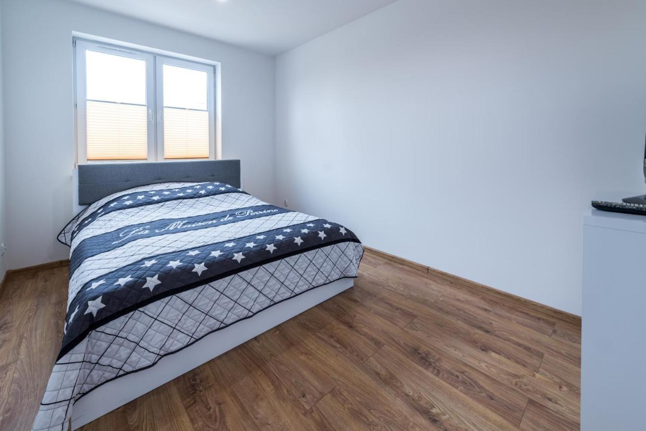 Holiday Apartment *